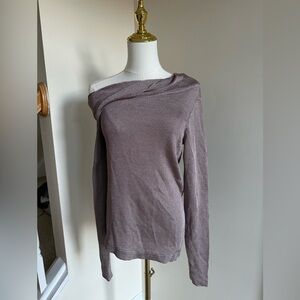 Free People Lavender/Mauve Sweater- Size Small